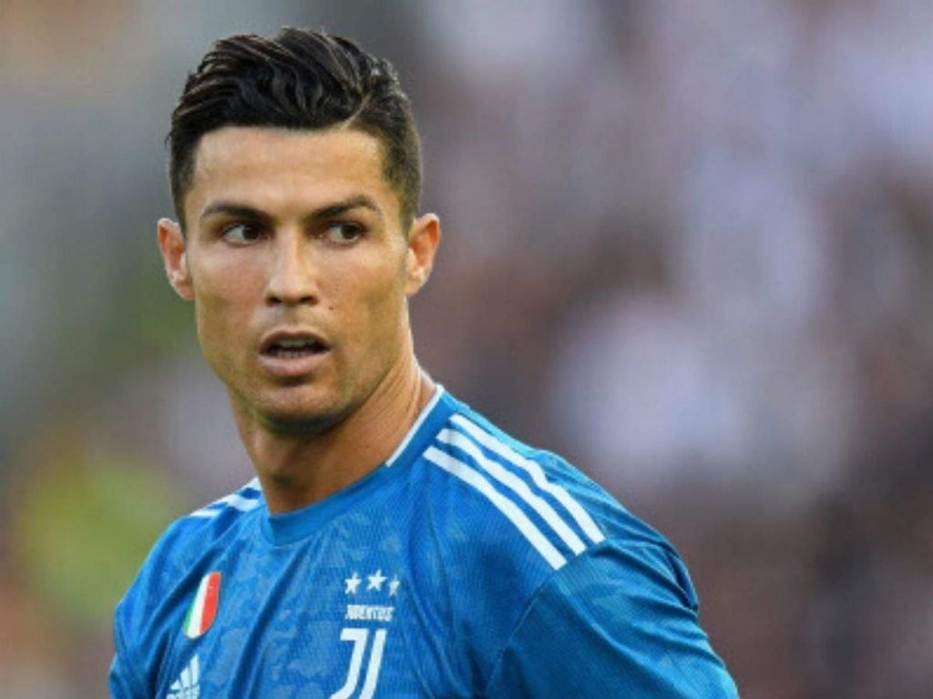 Cristiano Ronaldo Net Worth. How Much is He Worth? Storia