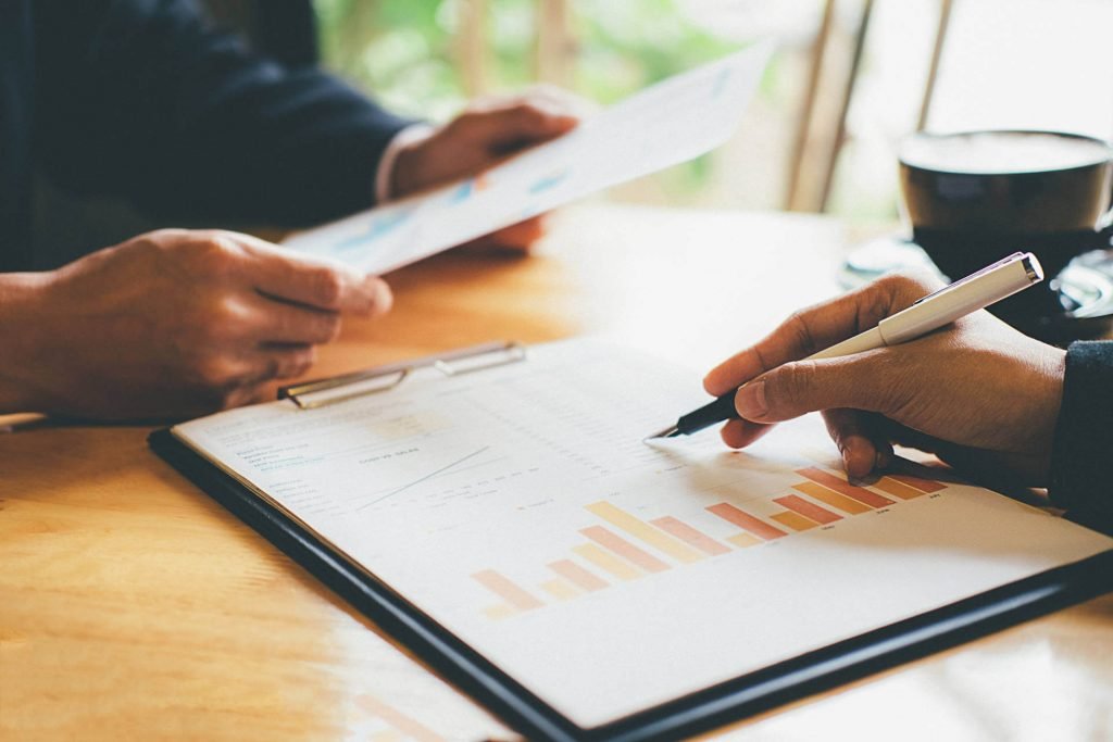 4 Practical Tips to Stay On Your Budget