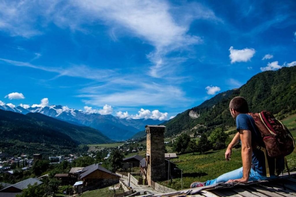 5 Cheap Backpacking Programs for College Students travel to eruope