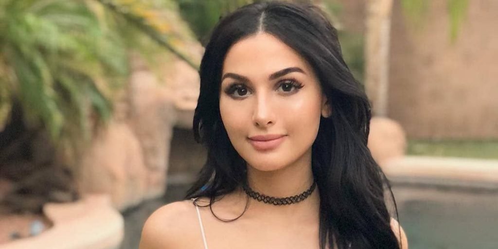 Sssniperwolf Net Worth. How Much is Alicia Marie Worth? TlwaStoria