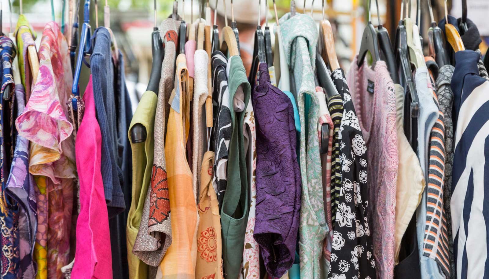 10 tips for successfully selling your used clothes online - TlwaStoria