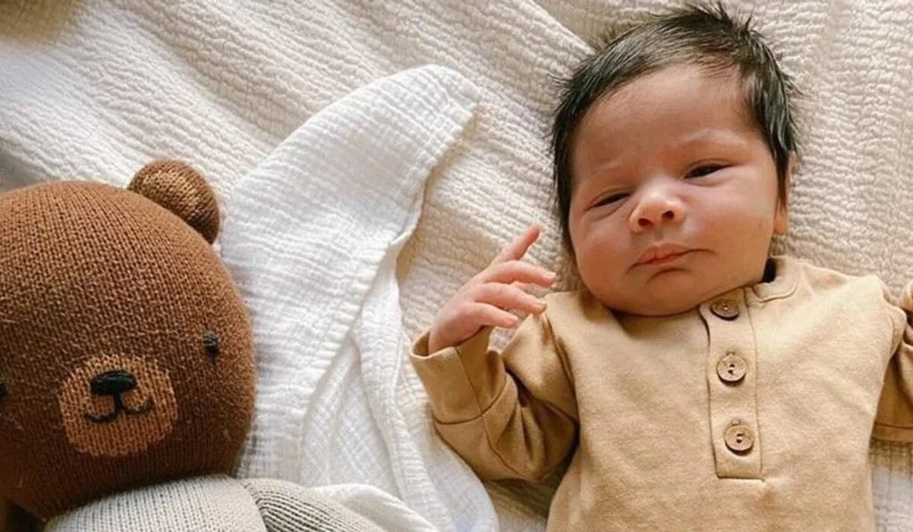 10 Important Benefits of Unisex Baby Clothes