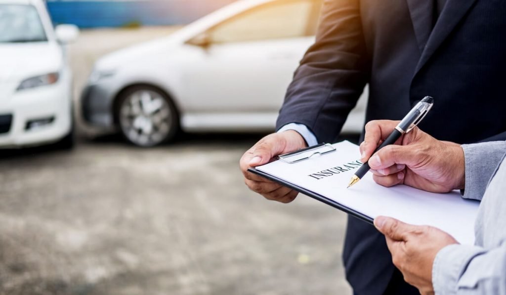 What to Do After Getting Into a Car Accident car insurance