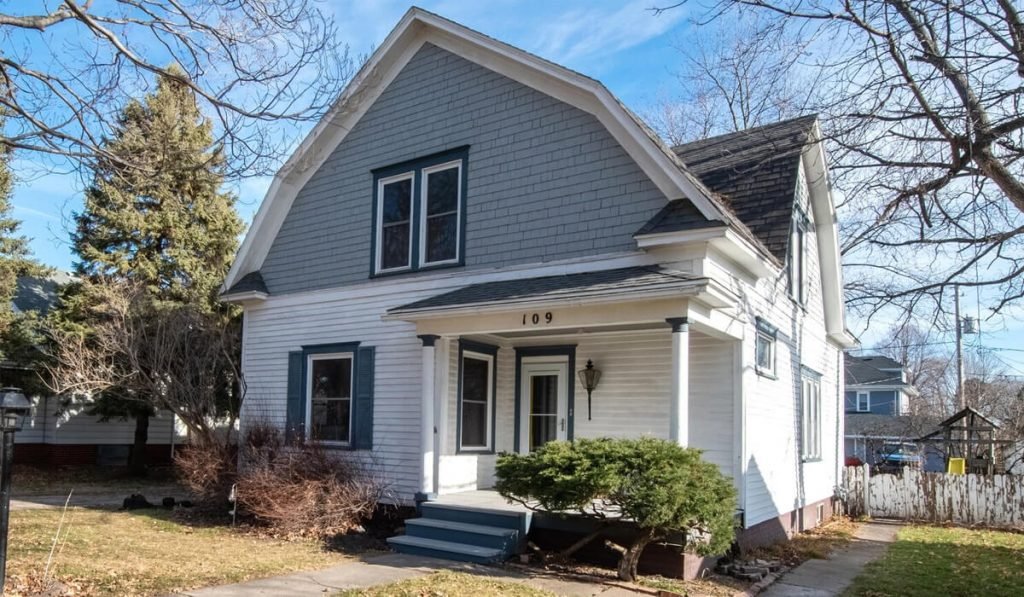 5 Common Problems With Older Homes 5 Common Problems With Older Homes