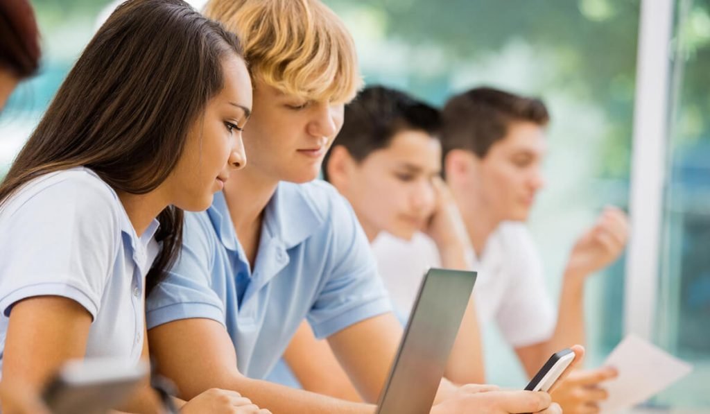 Internet in School Education Internet in School Education