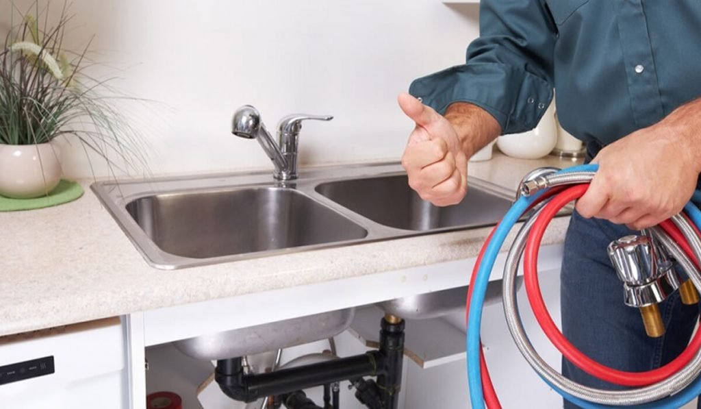 Seven Amazing Benefits of Professional Plumbing Services Seven Amazing Benefits of Professional Plumbing Services