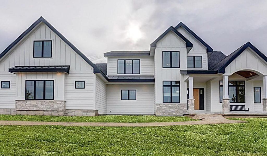 Everything You Need To Know About Board And Batten Siding EVERYTHING YOU NEED TO KNOW ABOUT BOARD AND BATTEN SIDING