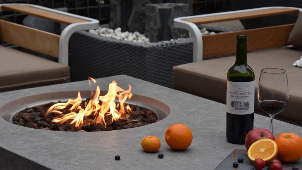 A Perfect Fire Pit Table For Your Needs