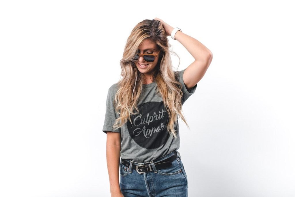Womenswear Guide: 12 Tips to style your boutique t-shirts 12 Tips to style your boutique t-shirts