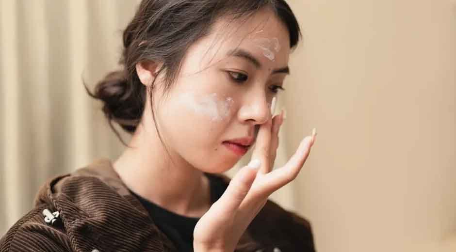 How to Minimize UV Damage in Your Everyday Life: A Practical Guide How to Minimize UV Damage in Your Everyday Life: A Practical Guide