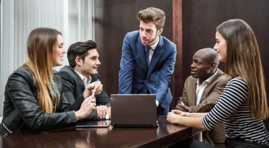 Tips to Craft a Pitch That Reflects Your Brand’s Purpose and Potential Tips to Craft a Pitch That Reflects Your Brand's Purpose and Potential